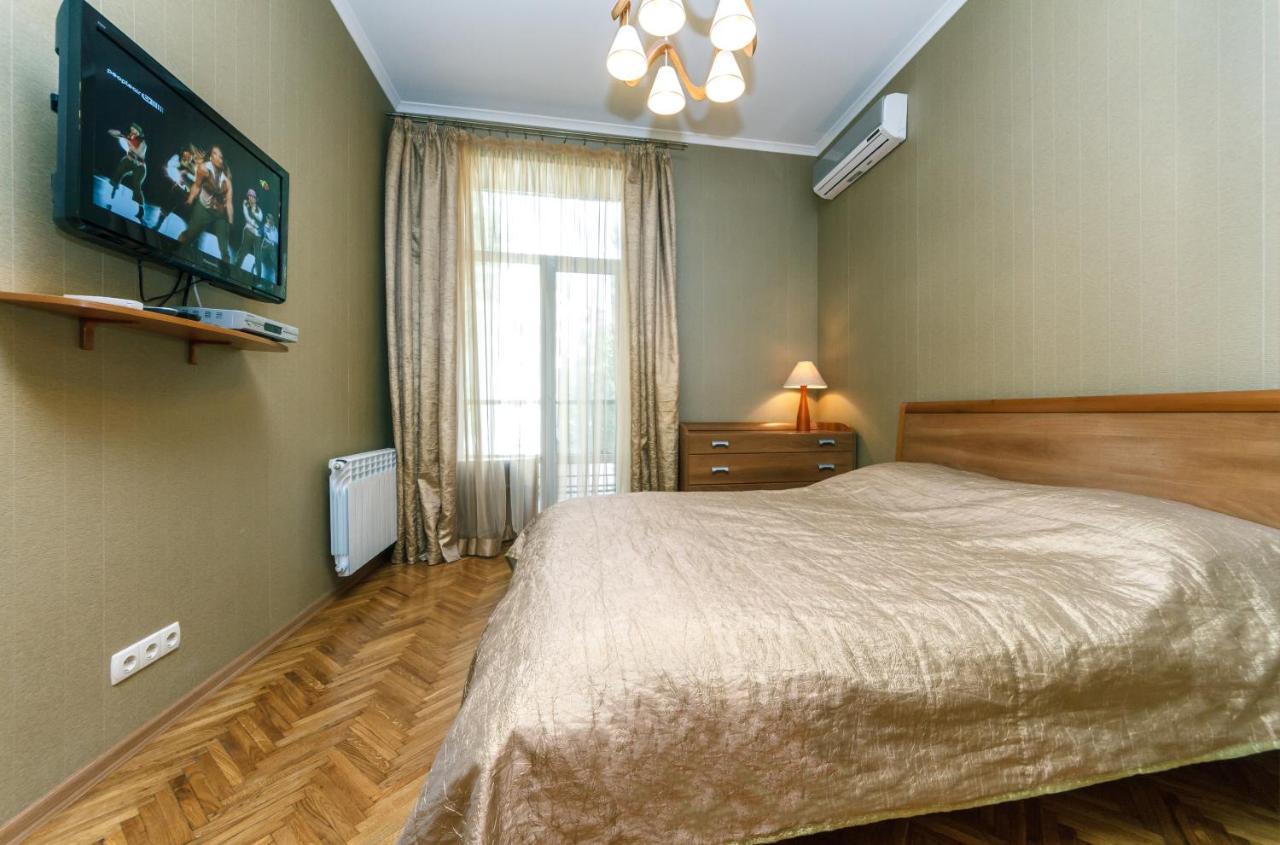 Alma Apartments Kyiv Exterior photo